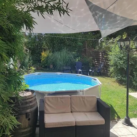 Duplex 100 M² Avec Jardin *
